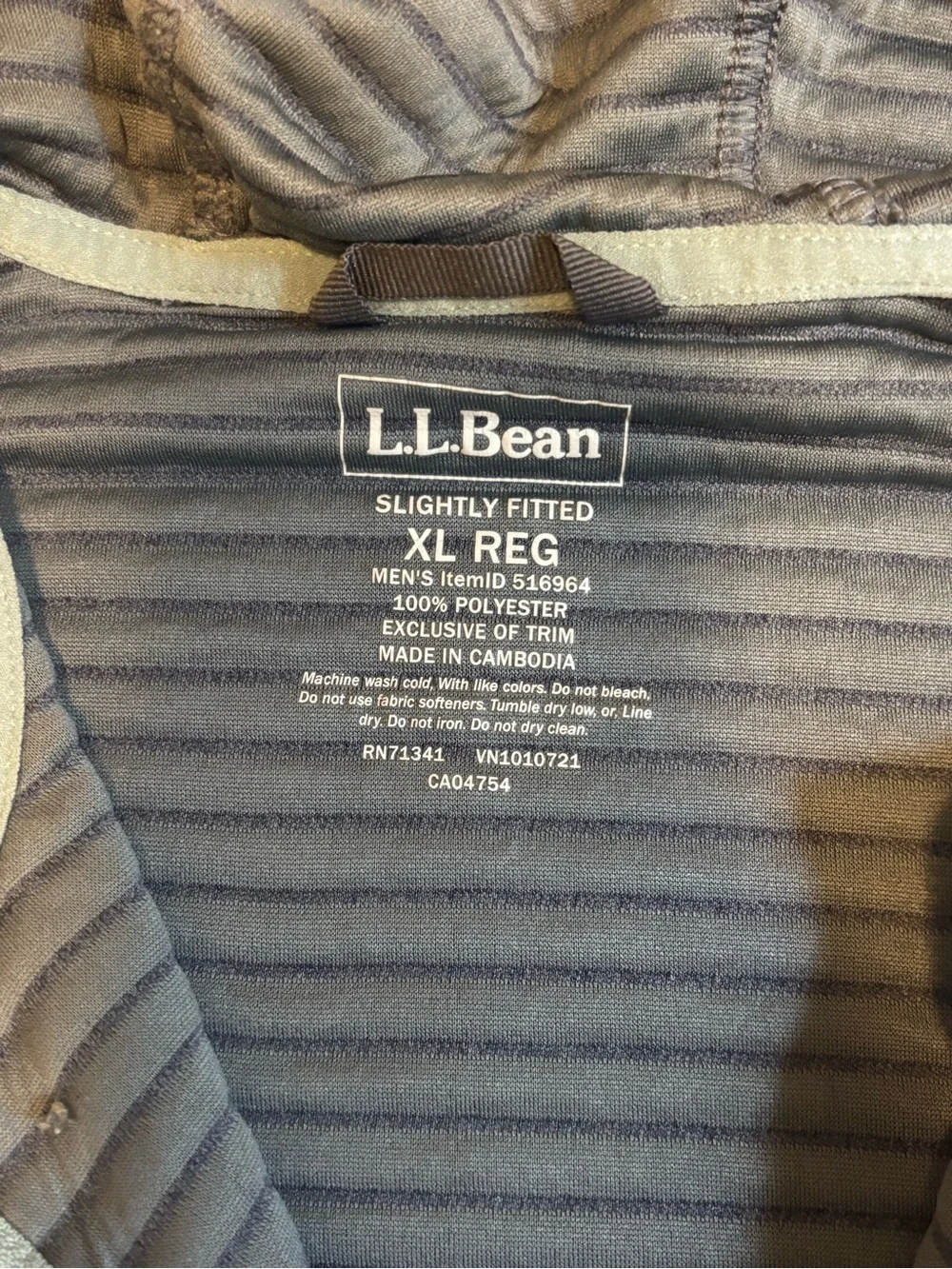L.L. Bean Size:XL Mens Colorblock Half-Zip Hooded Pullover Slate Blue & Burgundy